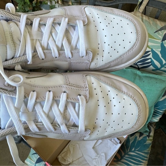 Nike Dunk - Picture 9 of 11